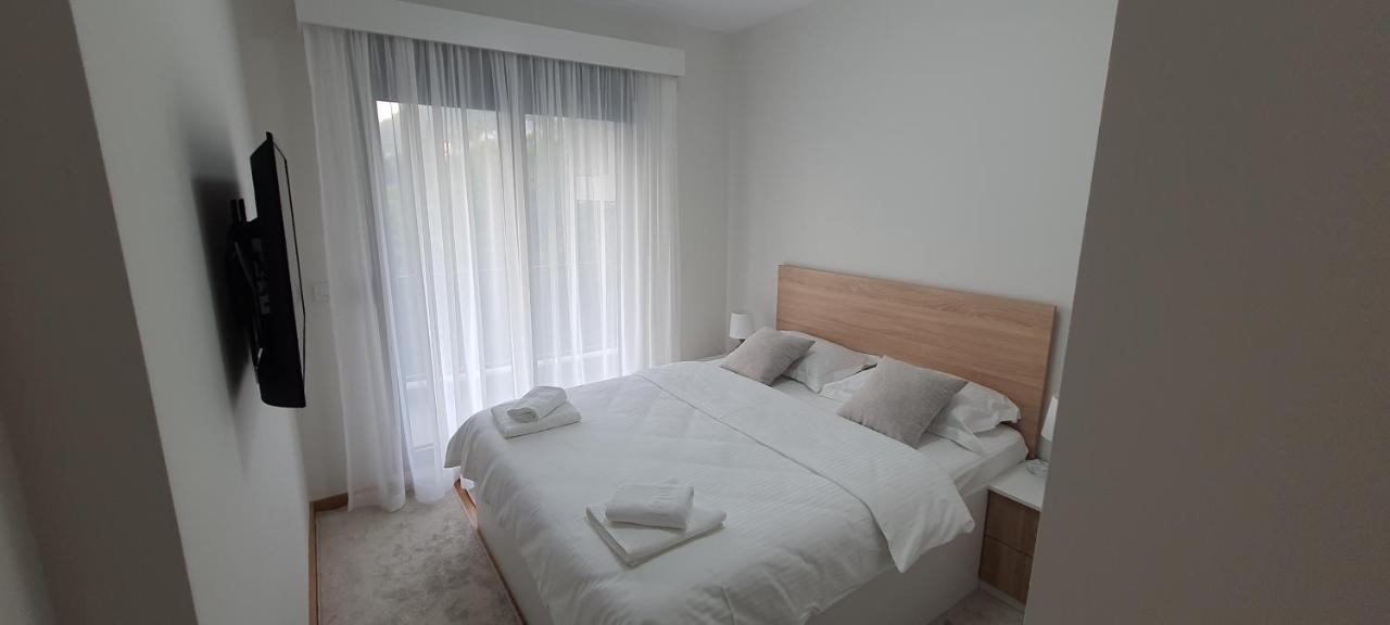 Luxury Apartment Stefanija Tivat Bagian luar foto