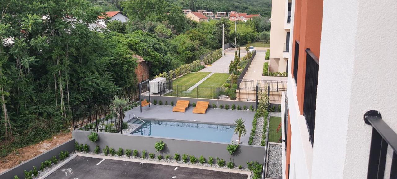 Luxury Apartment Stefanija Tivat Bagian luar foto